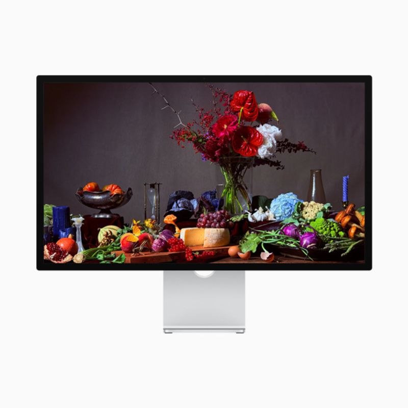 Studio Display 27